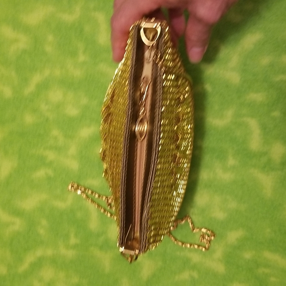 Liquid gold handbag - Picture 2 of 11